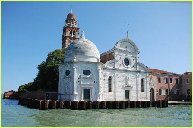 Guida turistica di San Michele: cosa vedere e fare, come arrivare, dove mangiare...