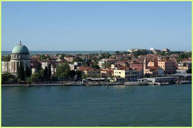 Guida turistica di Lido: cosa vedere e fare, come arrivare, dove mangiare...