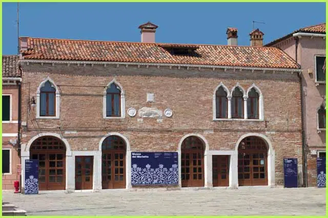 Guida turistica di Burano, cosa vedere e fare
